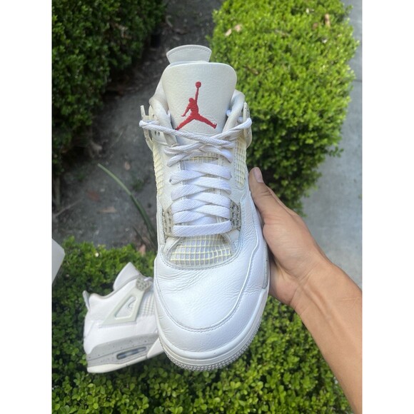 Size 8.5 - Jordan 4 Retro Mid White Oreo main image 9